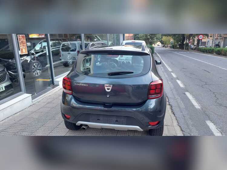 Dacia Sandero Stepway TCE 90 CV foto 4